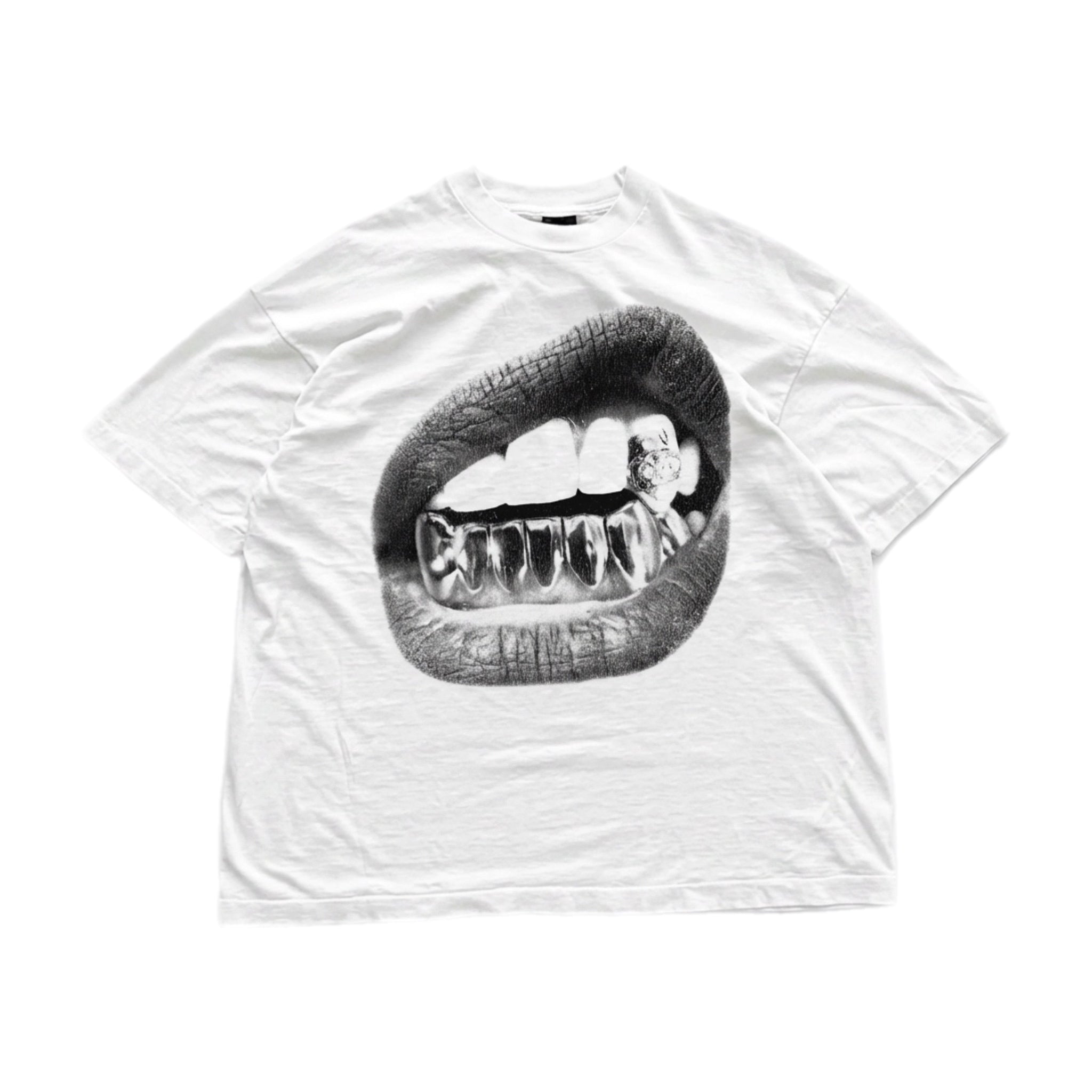 HOURS BIG LIPS Y2K TEE